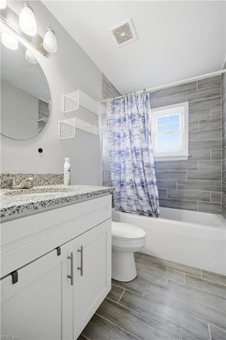 1831 Broadfield RD, Norfolk, VA 23503