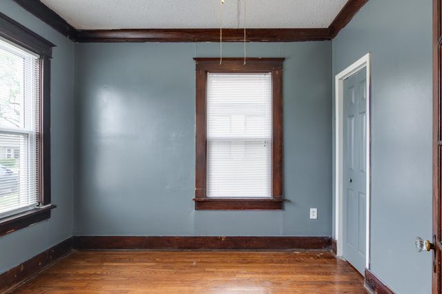 2405 FOREST AVE, Memphis, TN 38112