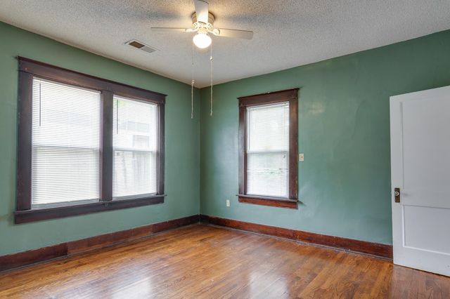 2405 FOREST AVE, Memphis, TN 38112