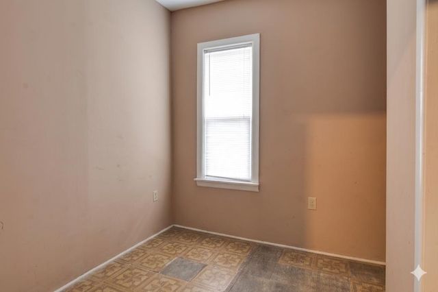 2405 FOREST AVE, Memphis, TN 38112