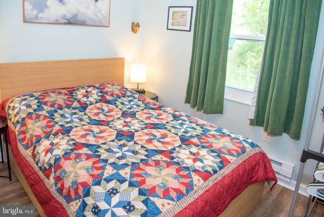 78 VALLEY VIEW RD, Lost City, WV 26810