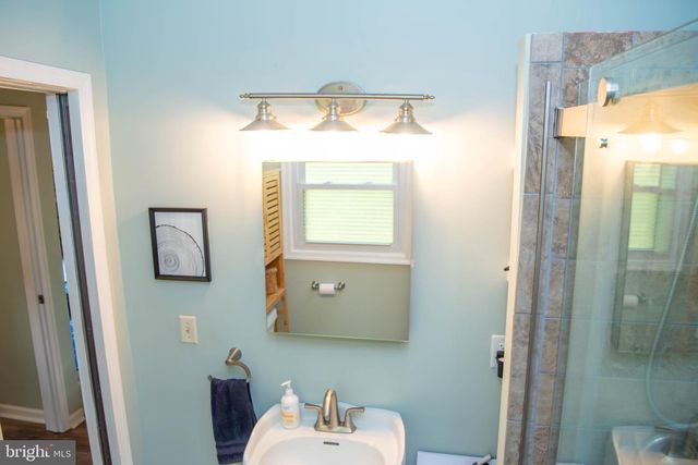 78 VALLEY VIEW RD, Lost City, WV 26810