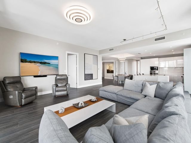 41 Isle Of Venice Drive 402, Fort Lauderdale, FL 33301