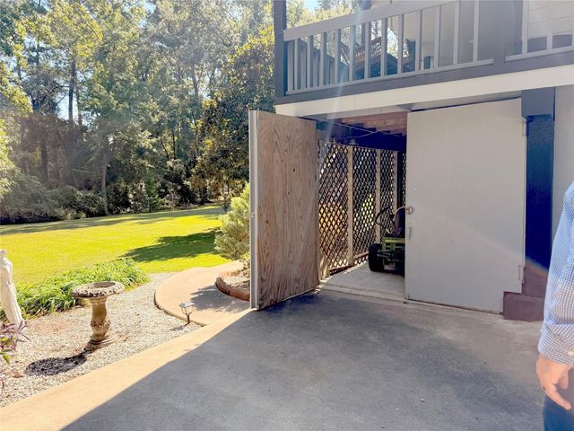 94 Gov Bell Drive, Point Blank, TX 77364