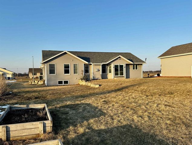 2611 Affirmed Drive, Janesville, WI 53546