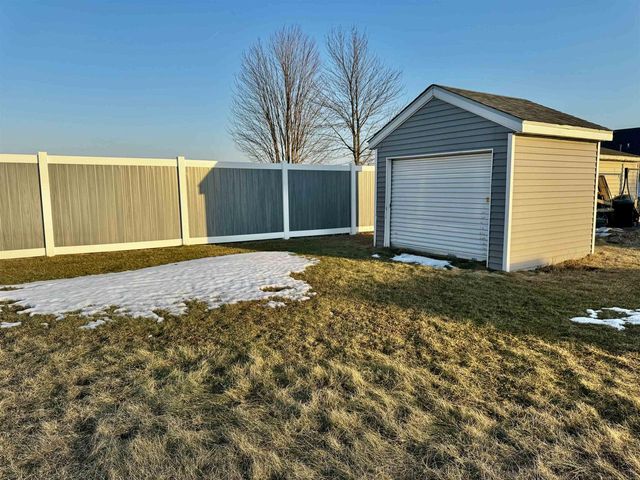 2611 Affirmed Drive, Janesville, WI 53546