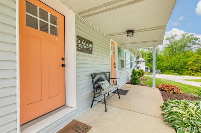 509 Pearl Street, Godfrey, IL 62035