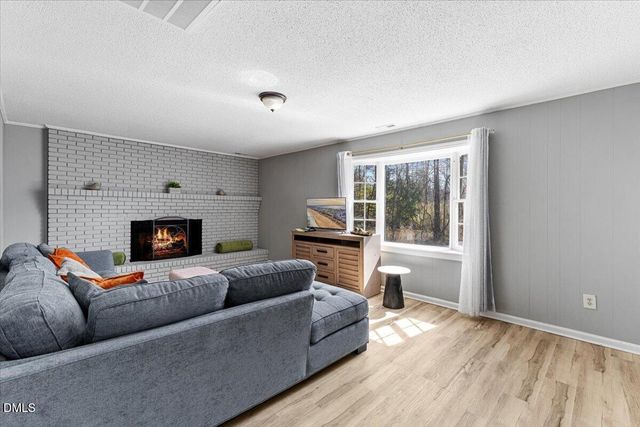 110 Hill Street, Hillsborough, NC 27278