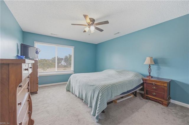 1629 Kitimal DR, Virginia Beach, VA 23454