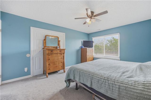 1629 Kitimal DR, Virginia Beach, VA 23454