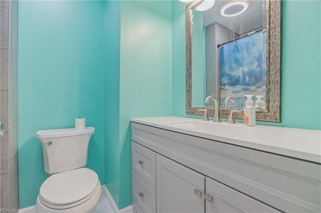 1629 Kitimal DR, Virginia Beach, VA 23454