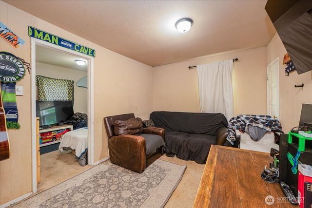 1931 McDougall Avenue, Everett, WA 98201