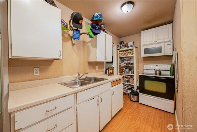 1931 McDougall Avenue, Everett, WA 98201