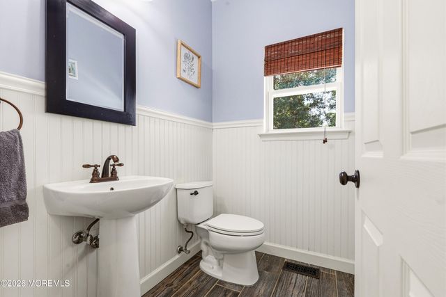 7 Arboretum Drive, Jackson, NJ 08527