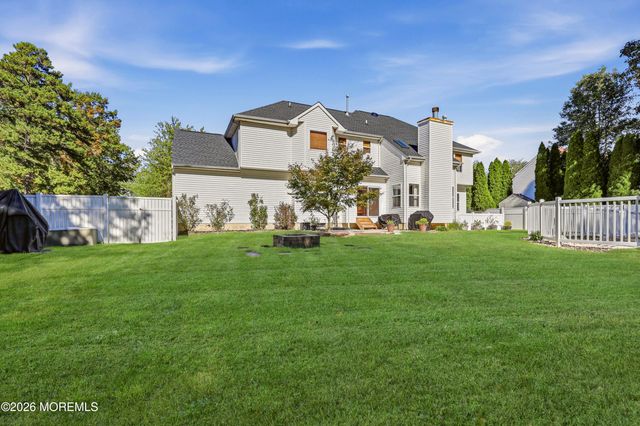 7 Arboretum Drive, Jackson, NJ 08527