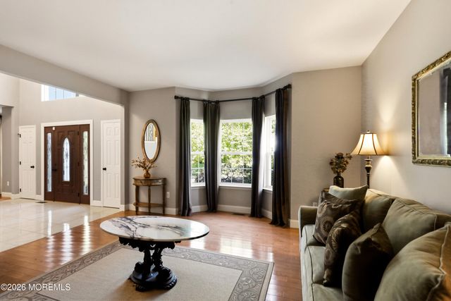 7 Arboretum Drive, Jackson, NJ 08527