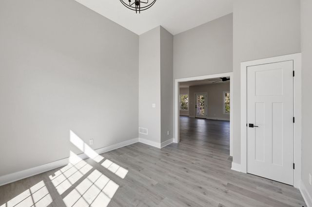 263 Harbor Village Drive, Georgetown, KY 40324