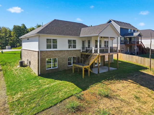 263 Harbor Village Drive, Georgetown, KY 40324