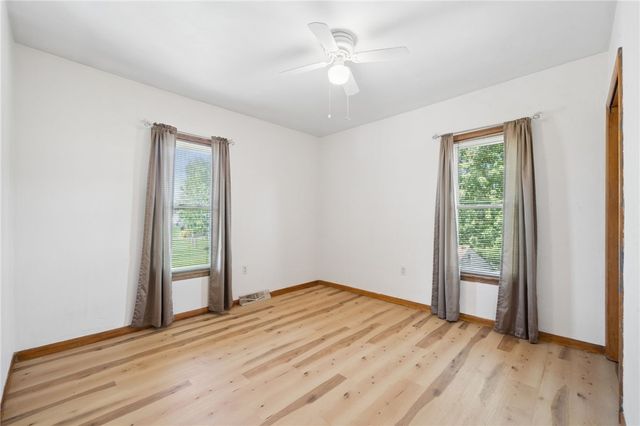 403 N 6th Street, Youngwood, PA 15697