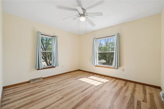 403 N 6th Street, Youngwood, PA 15697