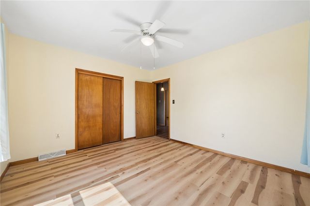 403 N 6th Street, Youngwood, PA 15697