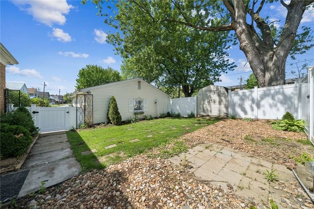 403 N 6th Street, Youngwood, PA 15697