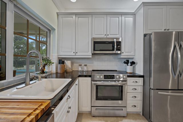 148 Scarborough Terrace, Wellington, FL 33414