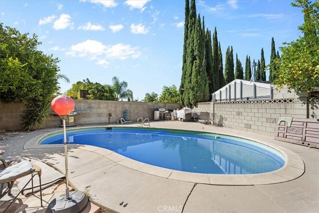 13280 Winfield, Panorama City, CA 91402