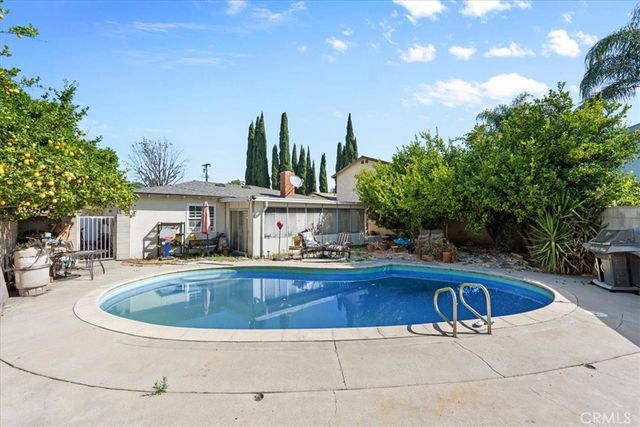 13280 Winfield, Panorama City, CA 91402