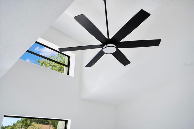 11230 ELMFIELD DRIVE, Tampa, FL 33625