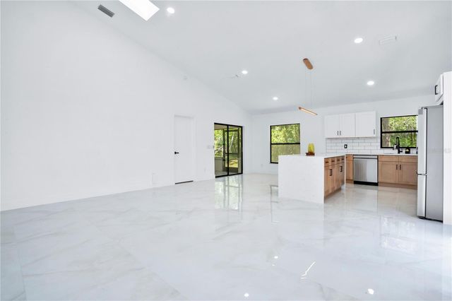 11230 ELMFIELD DRIVE, Tampa, FL 33625