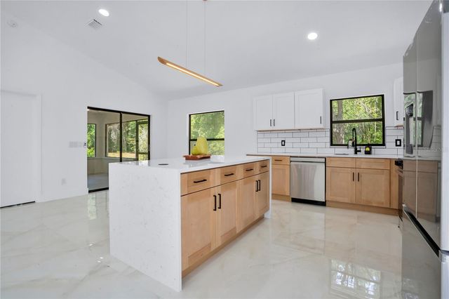 11230 ELMFIELD DRIVE, Tampa, FL 33625