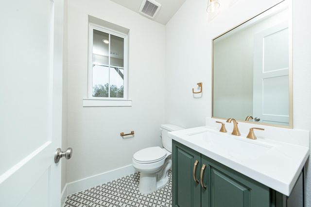 1951 Langford Street, Montgomery, TX 77316