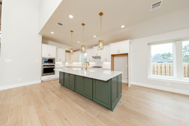 1951 Langford Street, Montgomery, TX 77316