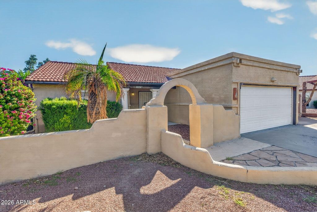 10415 N 63rd Drive, Glendale, AZ 85302 — photo 5