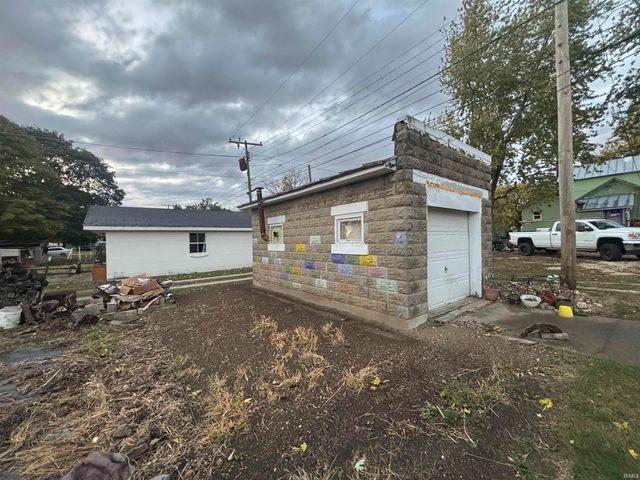 208 S Portland Street, Ridgeville, IN 47380