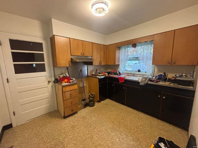 208 S Portland Street, Ridgeville, IN 47380