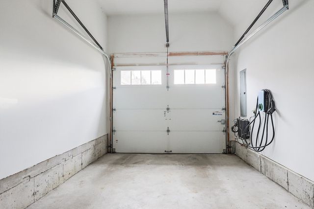 33 Garett Way 33, Holliston, MA 01746