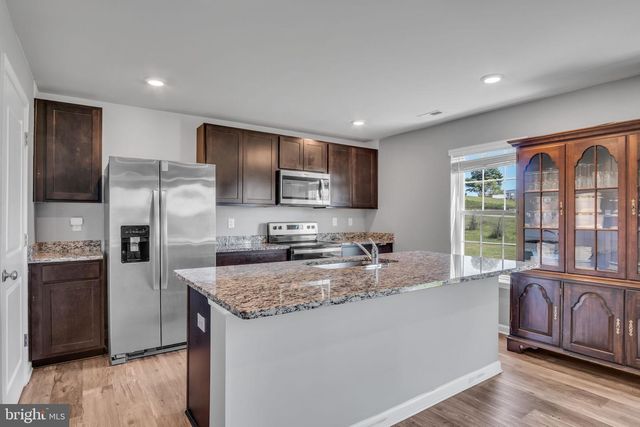 10 AMERICAN AVENUE, Carlisle, PA 17013