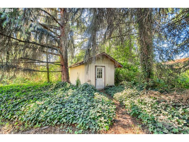 28250 Sw FARMINGTON Rd, Hillsboro, OR 97123