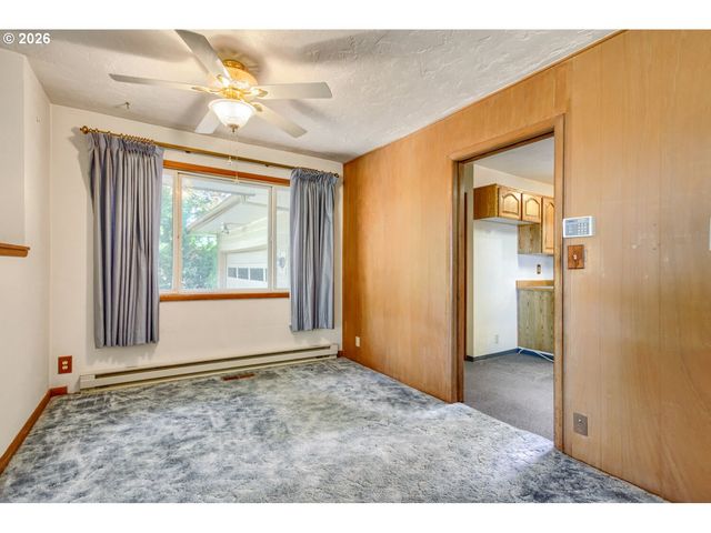 28250 Sw FARMINGTON Rd, Hillsboro, OR 97123