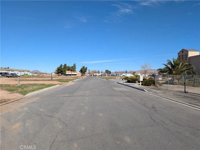 39124 Malaki, Apple Valley, CA 92308