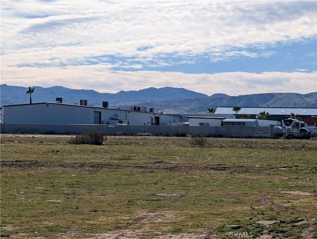 39124 Malaki, Apple Valley, CA 92308