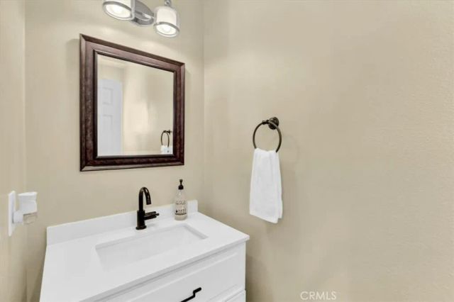 7310 Jordyn Court, Huntington Beach, CA 92648