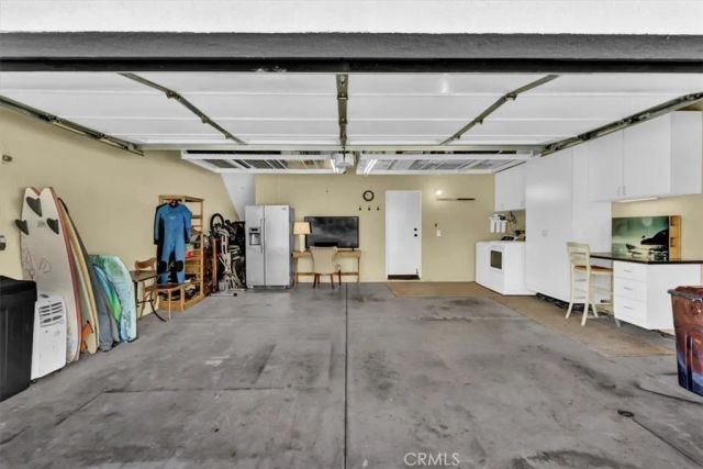 7310 Jordyn Court, Huntington Beach, CA 92648