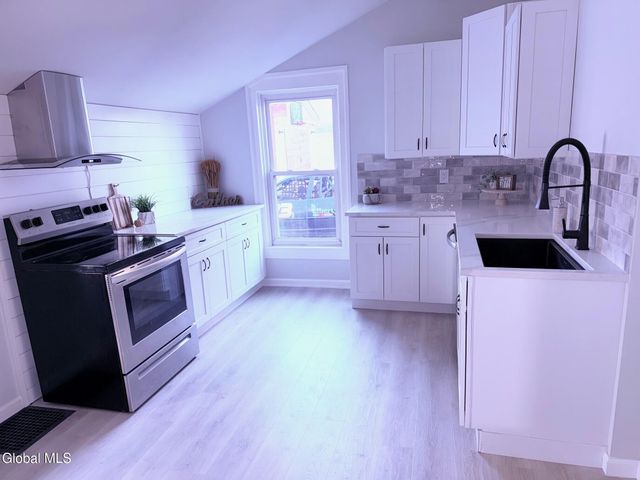 29 Hudson Street, South Glens Falls, NY 12803