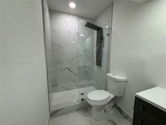 630 Layne Blvd 211, Hallandale Beach, FL 33009