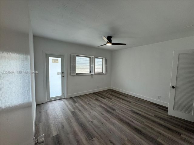 630 Layne Blvd 211, Hallandale Beach, FL 33009