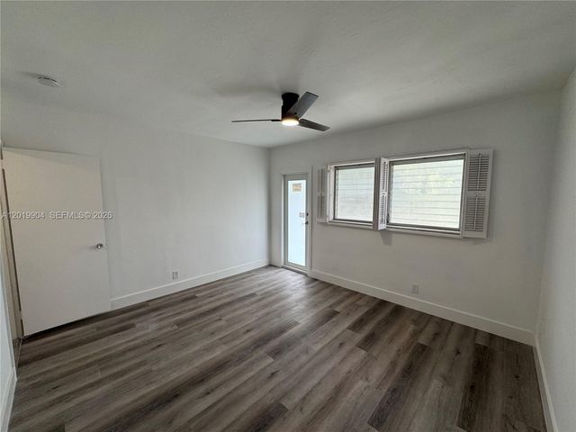 630 Layne Blvd 211, Hallandale Beach, FL 33009