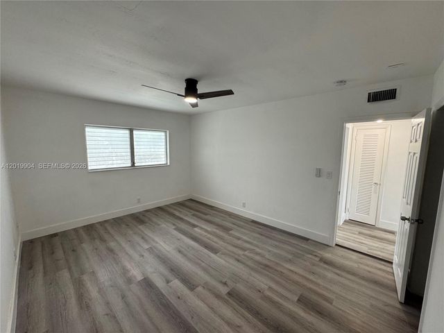 630 Layne Blvd 211, Hallandale Beach, FL 33009